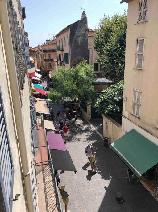 Old Antibes, One Bed App, In Front Of The Port! Apartamento Exterior foto
